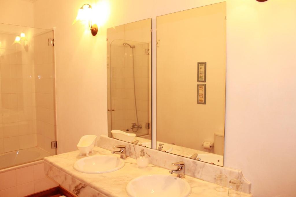 לינה וארוחת בוקר אראיולוס Casa D. Diogo חדר תמונה